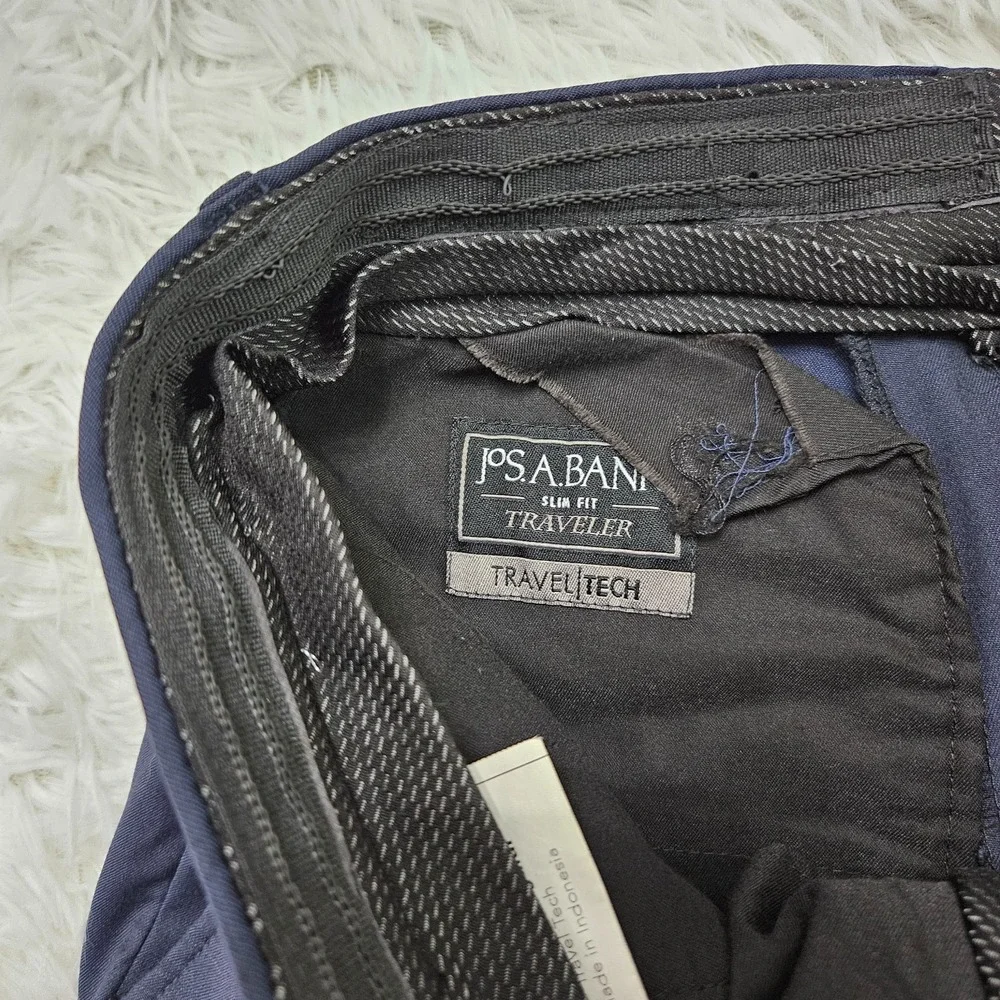 Jos. A. Bank Traveler Travel Tech Suit Mens 41R Slim Fit Navy Blue Wool Blend